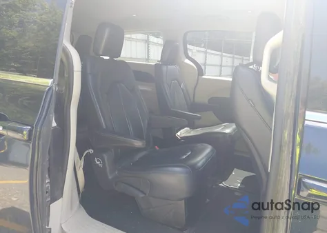 2017 Chrysler Pacifica Touring-L из США, поврежденный, VIN 2C4RC1BG0HR530078